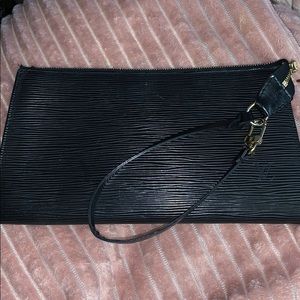 Louis Vuitton Black Epi Pouchette